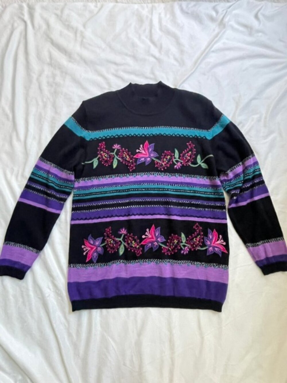 Alfred Dunner Womens Vintage Floral Embroidered Knit Sweater, Purple, Size L